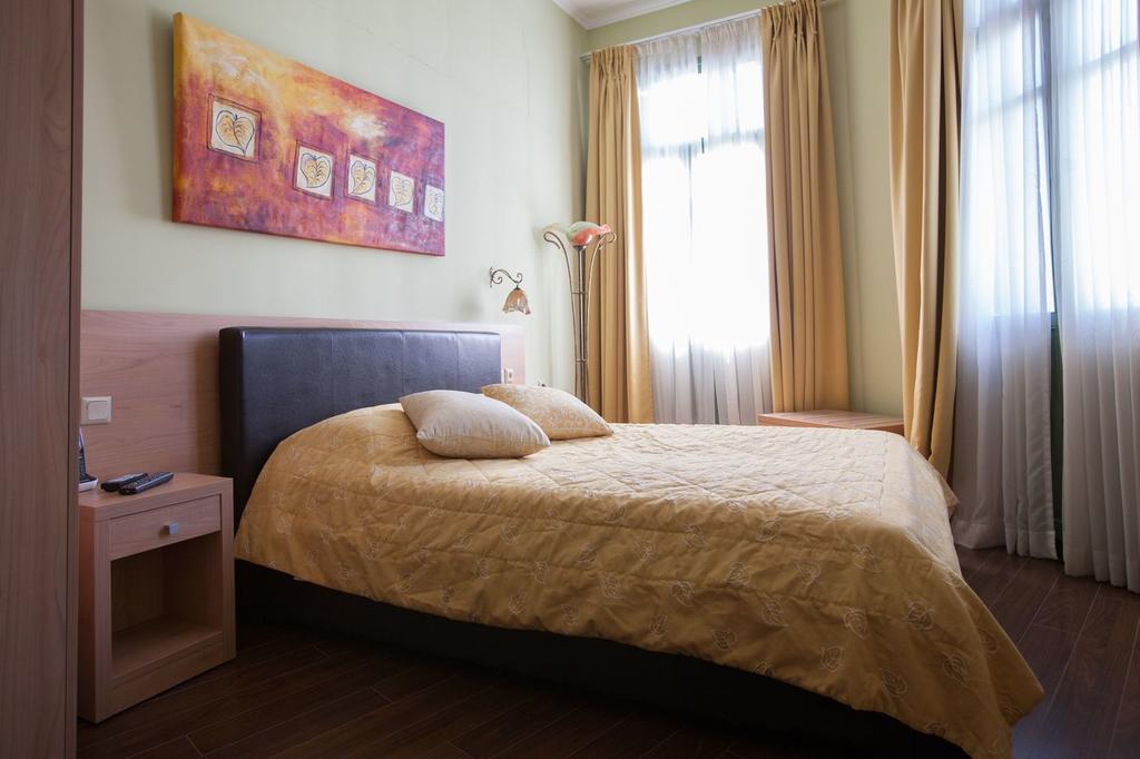 Ermionio Hotel Kozani Esterno foto