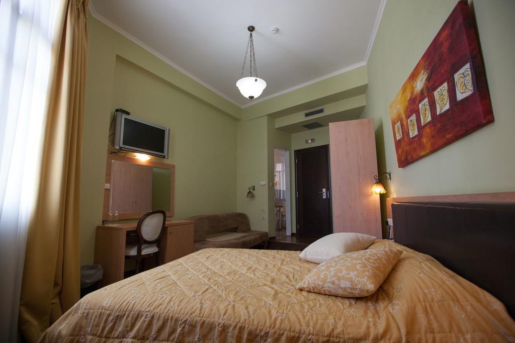 Ermionio Hotel Kozani Esterno foto